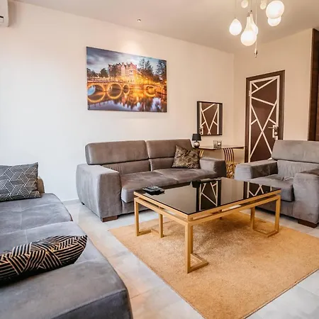 Lägenhetshotell Magico &