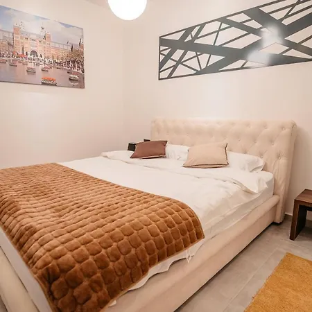 Magico & Lägenhetshotell Ni